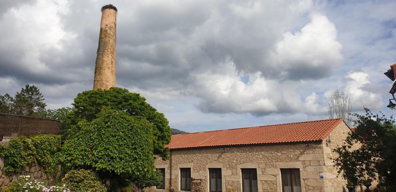 Hotel Rural A Velha Fabrica Valverde del Fresno Buitenkant foto